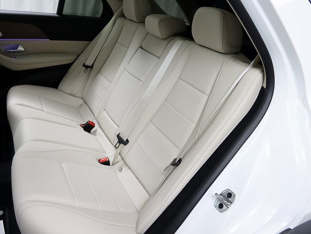 2025 Mercedes Benz GLE 350 4MATIC photo 12