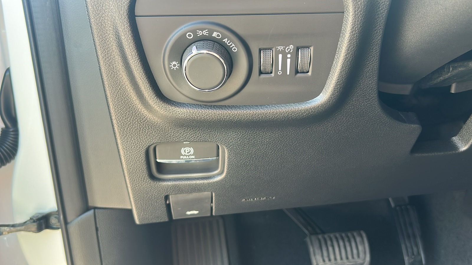 2025 Jeep Grand Cherokee Altitude X photo 14