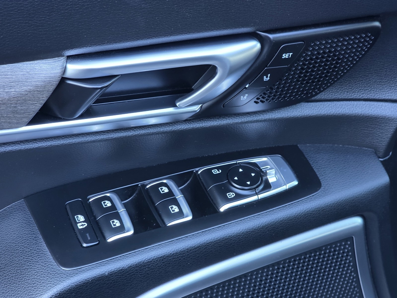 2022 Kia Telluride SX photo 22