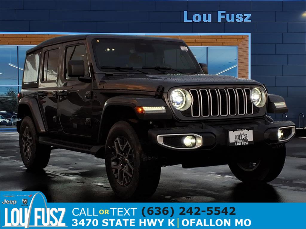 2026 Jeep Wrangler 4-Door Sahara's photo