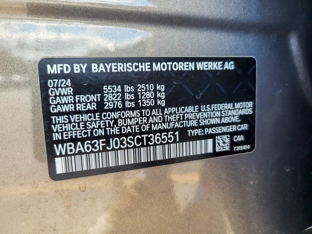 2025 BMW 540I - Image 26