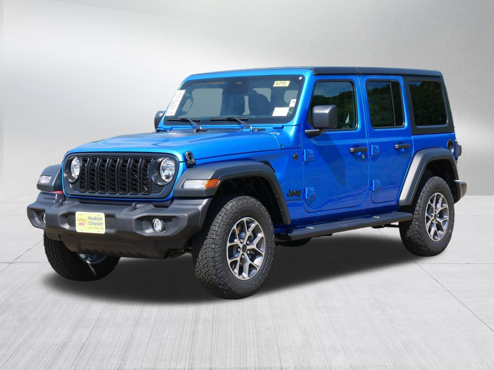 2025 Jeep Wrangler Sport S photo 4