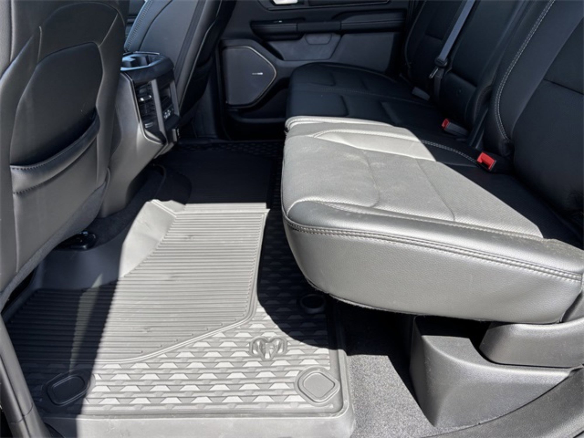 2025 Ram 1500 Rebel photo 16