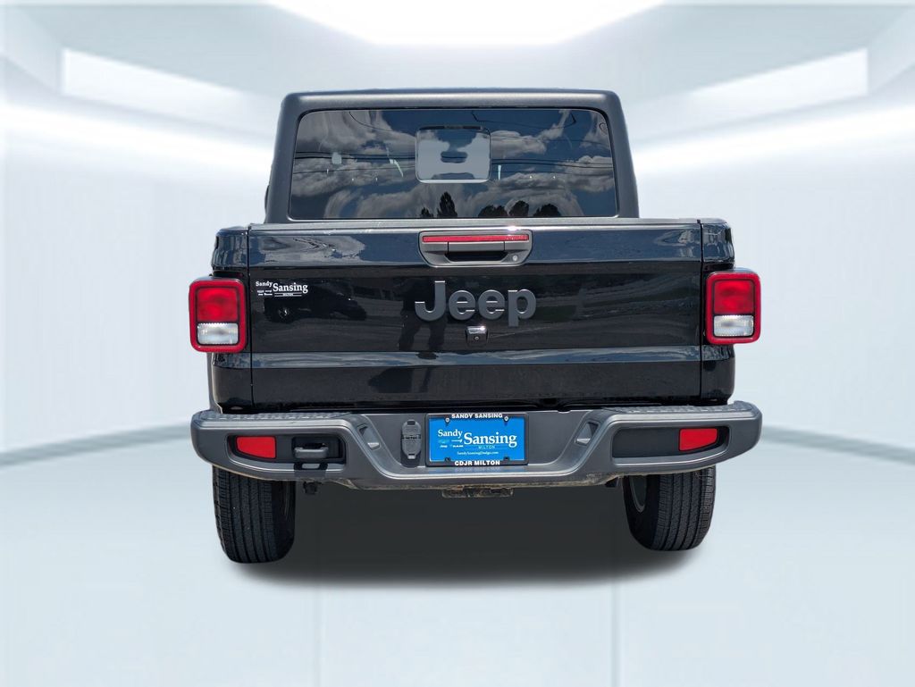 2023 Jeep Gladiator Sport photo 3