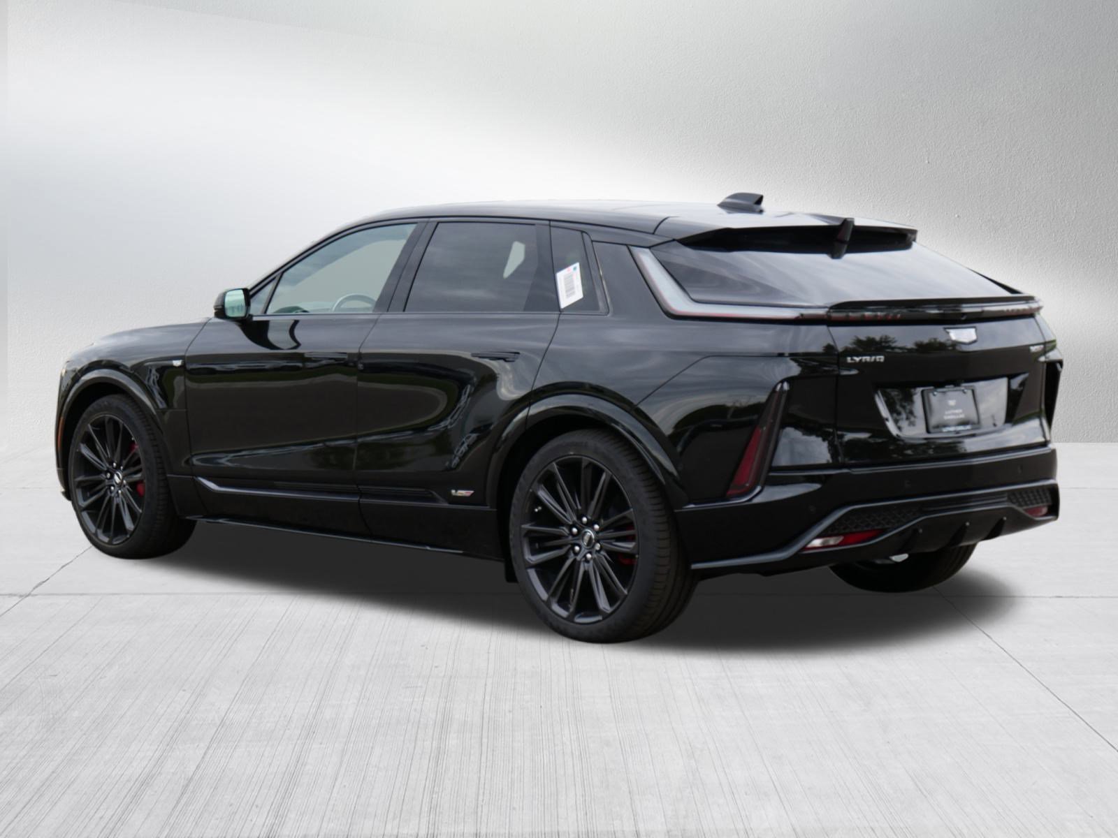 2026 Cadillac Lyriq photo 3