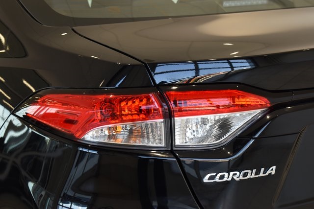 2024 Toyota Corolla LE photo 7