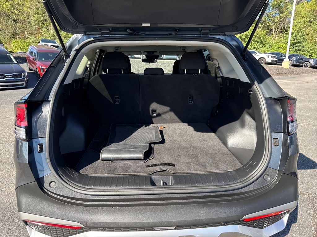 2023 Kia Sportage Hybrid LX photo 20