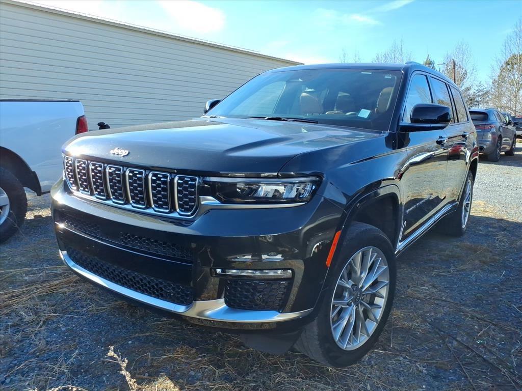 2023 Jeep Grand Cherokee L Summit's photo