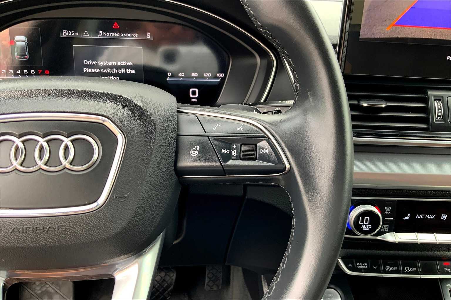 2025 Audi Q5 S line Premium 45 TFSI photo 22