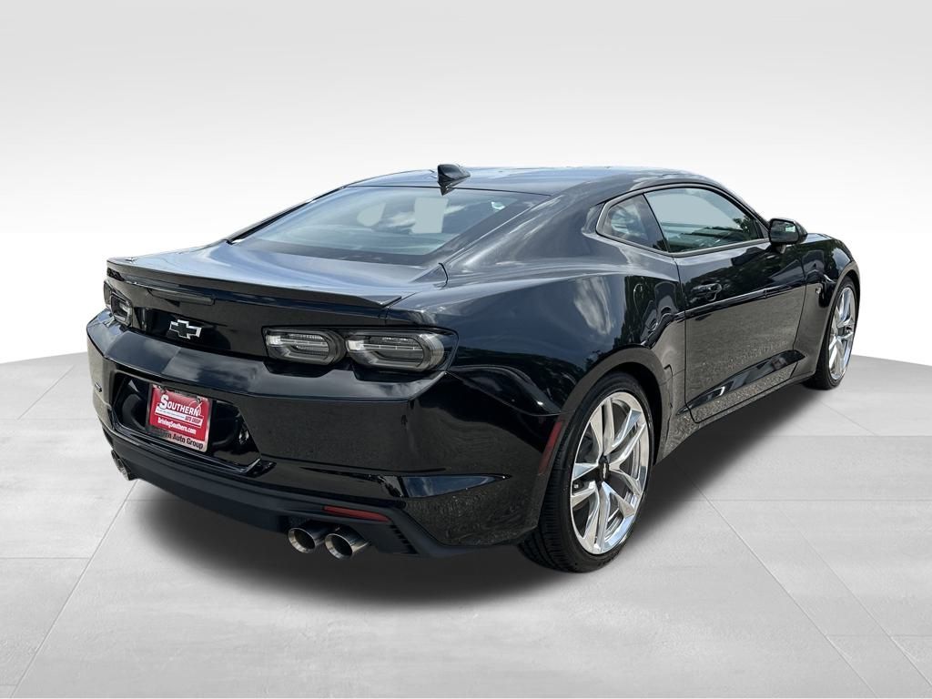 2021 Chevrolet Camaro 1LT photo 5