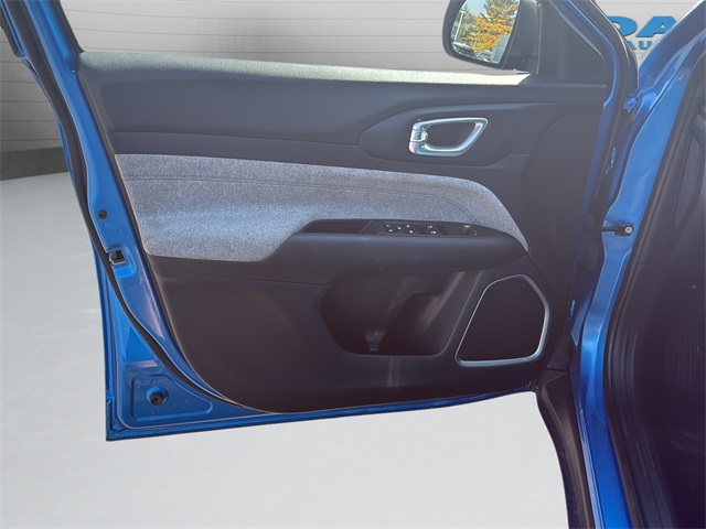 2024 Jeep Compass Sport photo 11