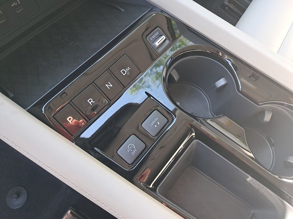 2025 Nissan Murano SL photo 23