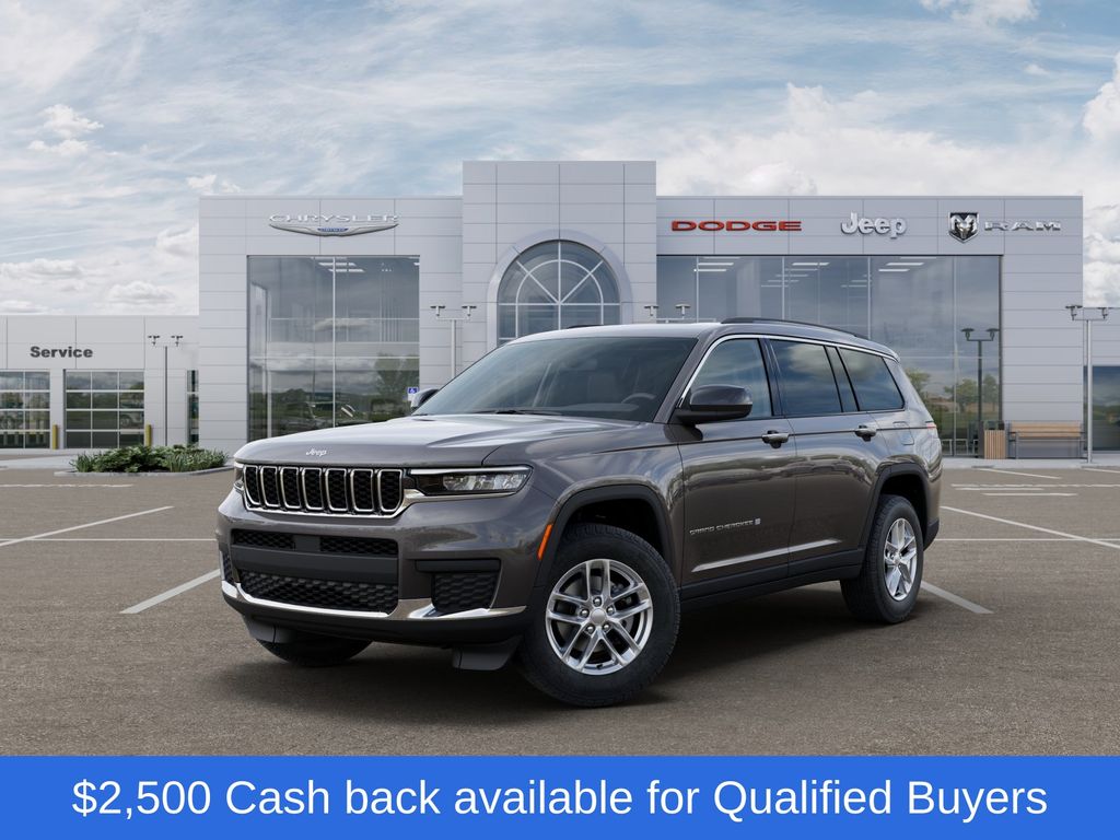 2025 Jeep Grand Cherokee L Laredo's photo