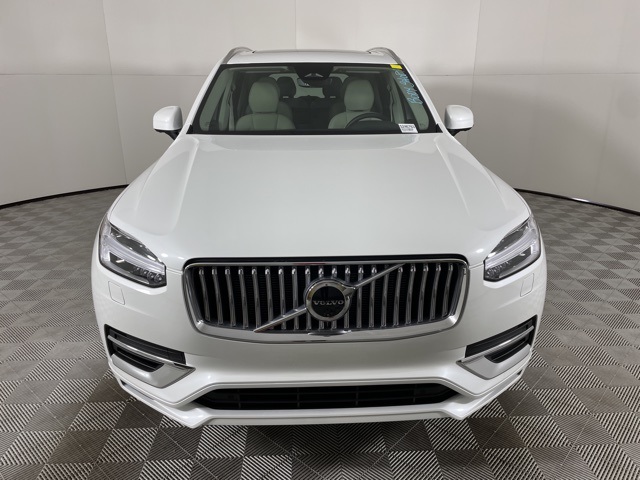 2024 Volvo XC90 Recharge T8 AWD Plus photo 4