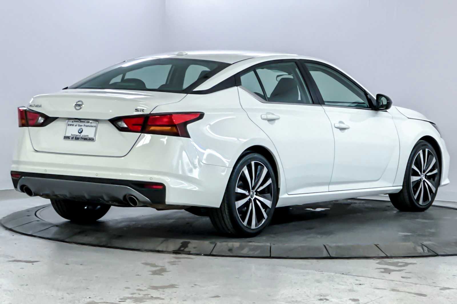 Used 2022 Nissan Altima SR with VIN 1N4BL4CV2NN388976 for sale in San Francisco, CA