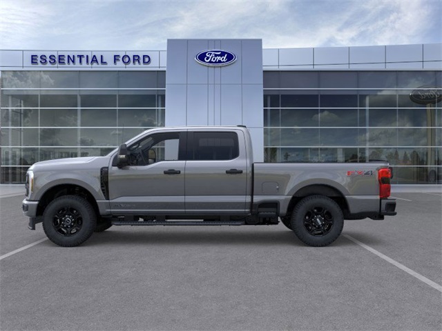 2025 Ford F-250 XL photo 3