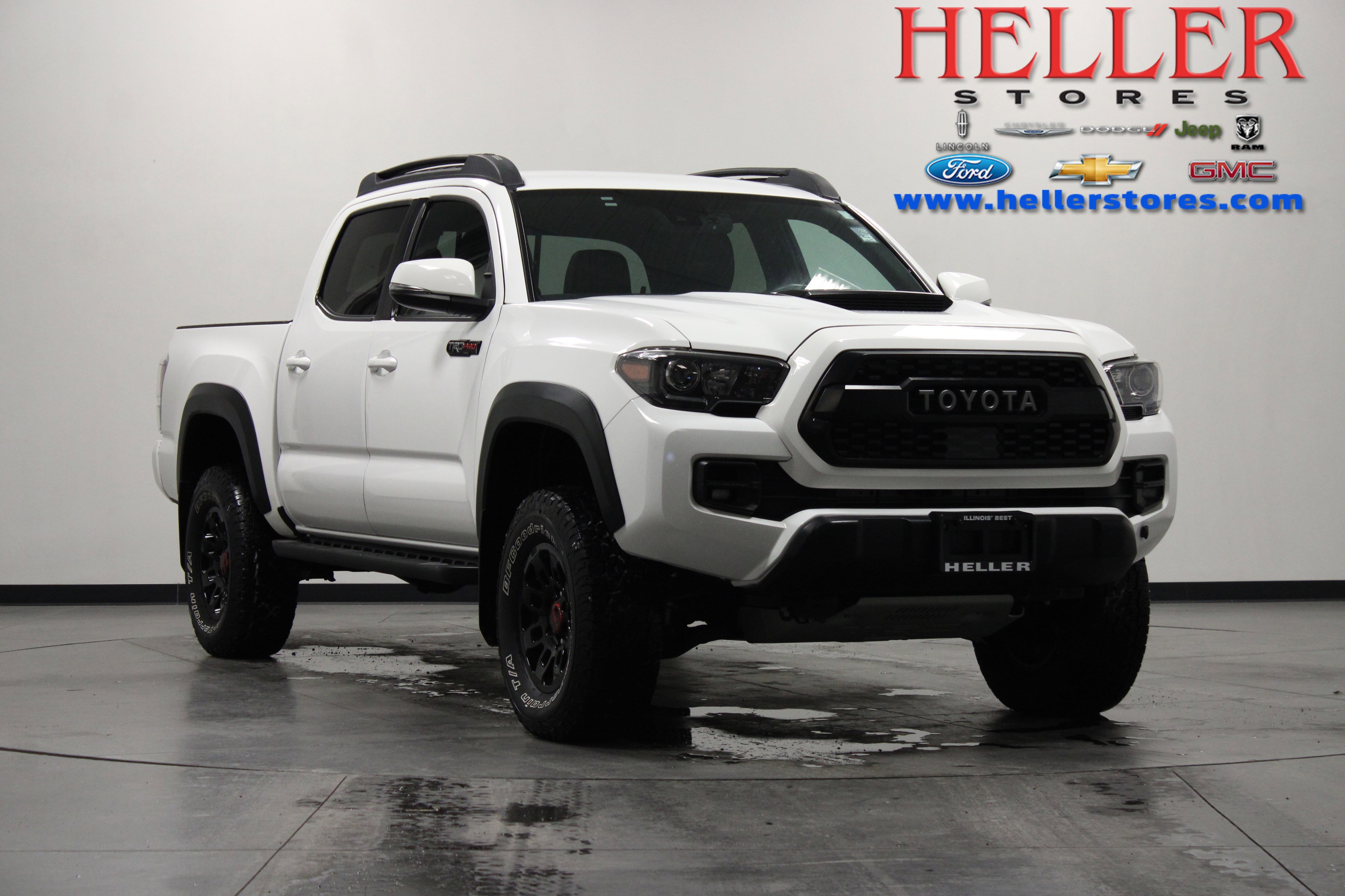 2018 Toyota Tacoma TRD Sport's photo