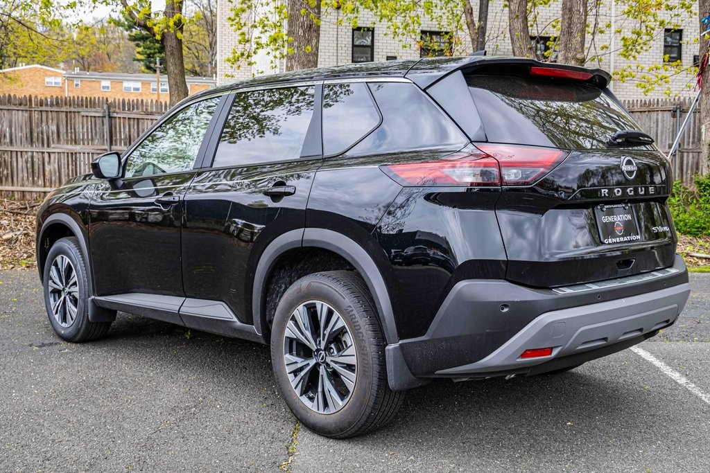 2023 Nissan Rogue SV photo 4