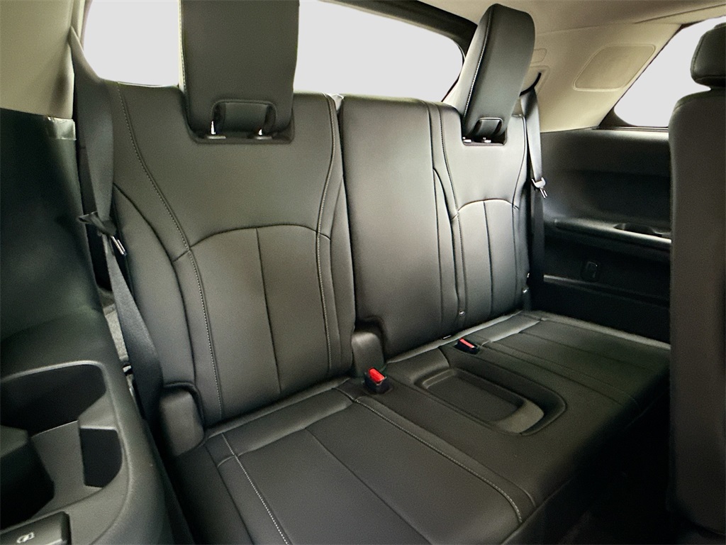 2026 Infiniti QX60 Pure photo 29