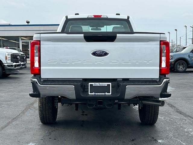 2025 Ford F-250 XL photo 9