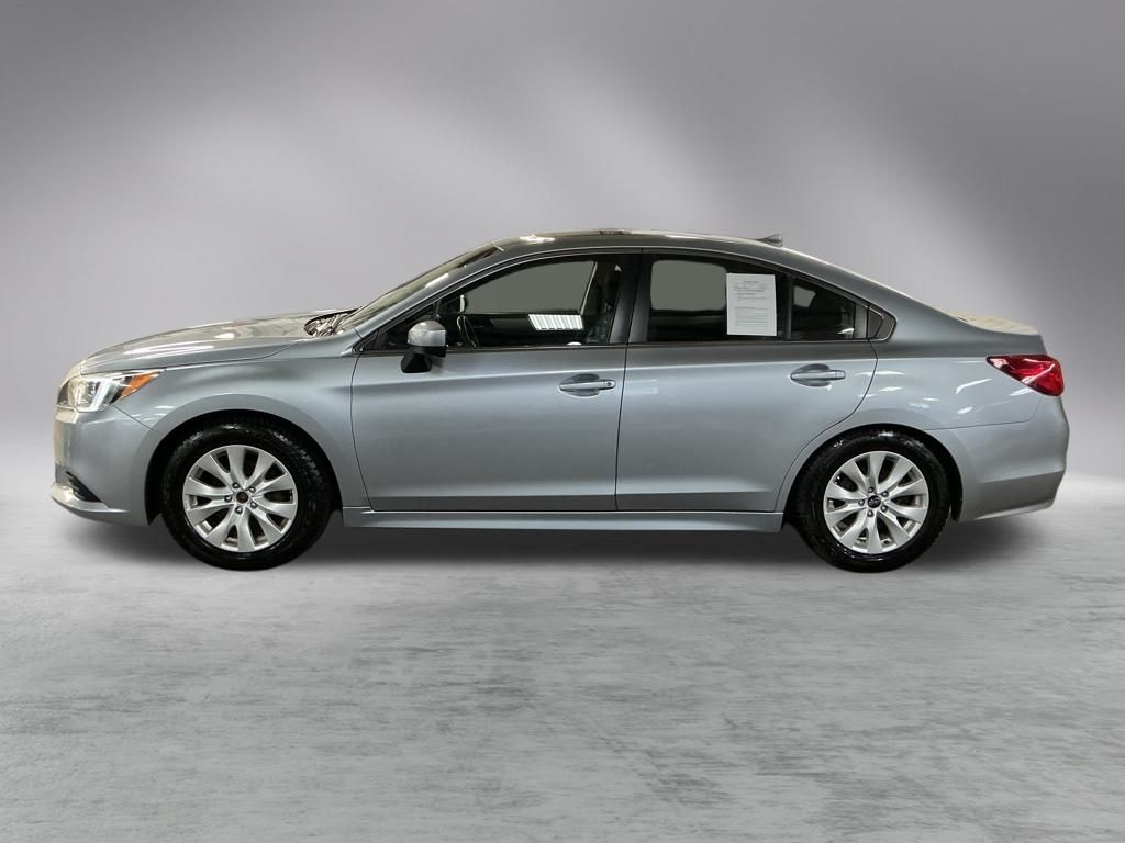 2016 Subaru Legacy 2.5i photo 2