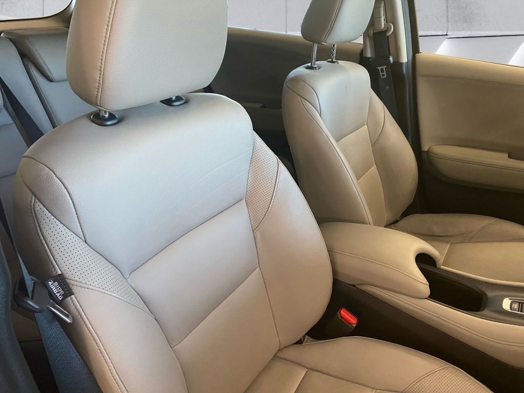 2016 Honda HR-V EX-L photo 13