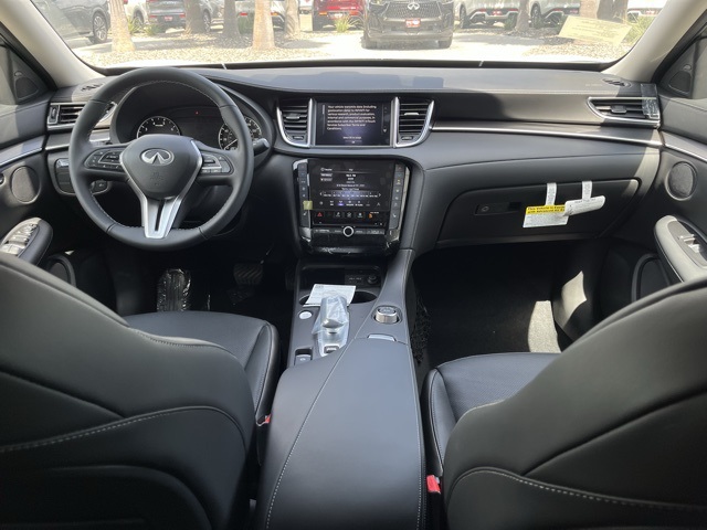 2025 Infiniti QX50 Luxe photo 12