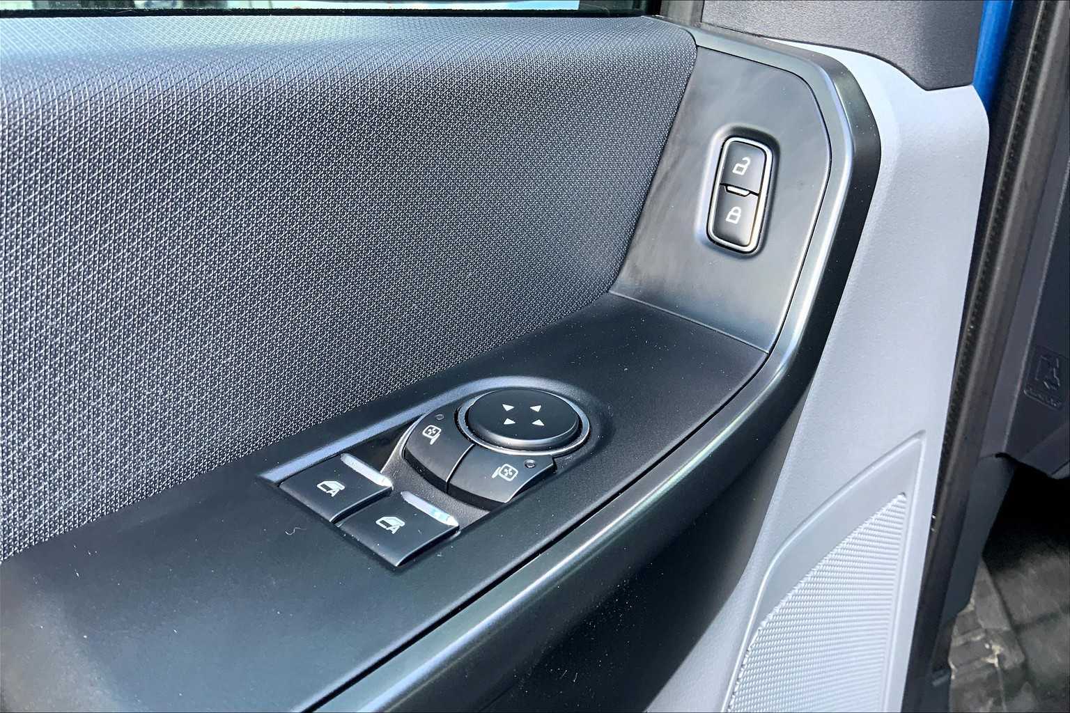 2025 Ford F-150 XL photo 30