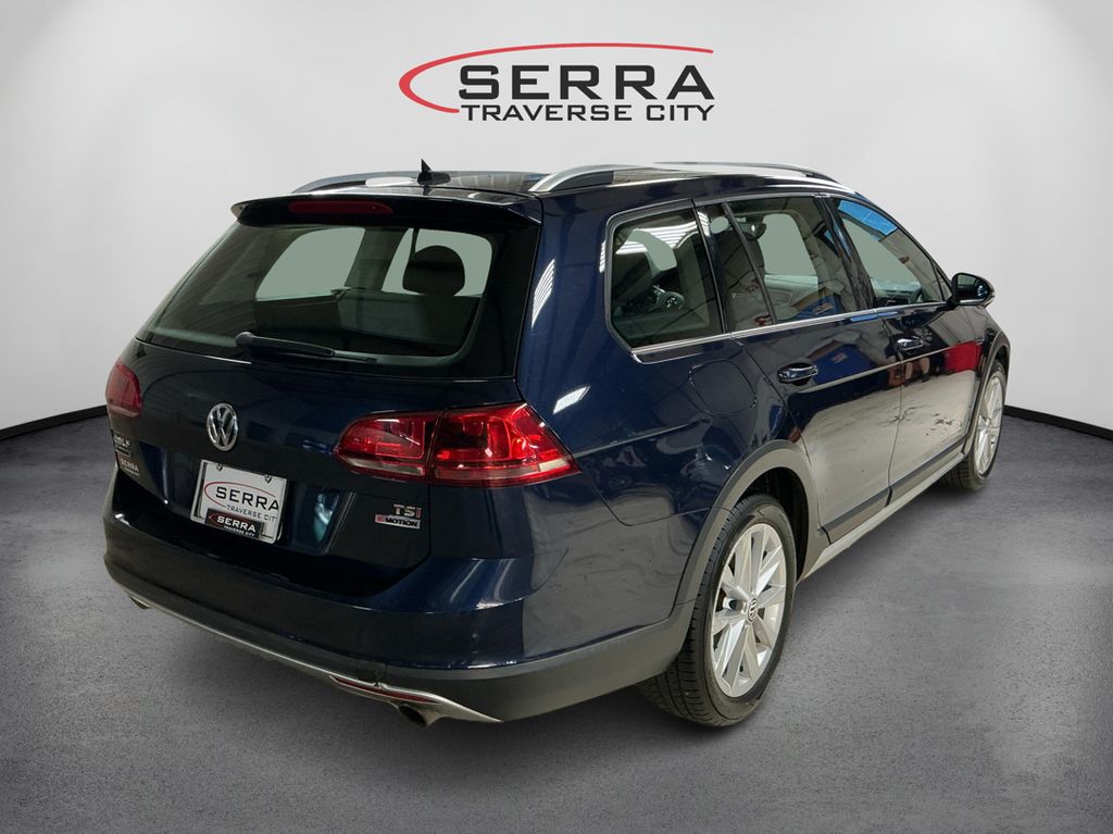2017 Volkswagen Golf Alltrack TSI SE photo 5