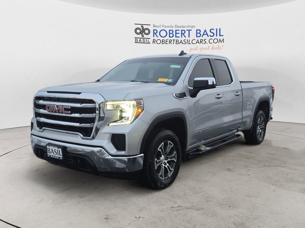 2022 GMC Sierra SLE's photo