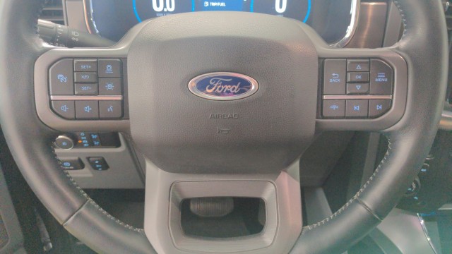 Used 2021 DARK BLUE Ford LARIAT image 16