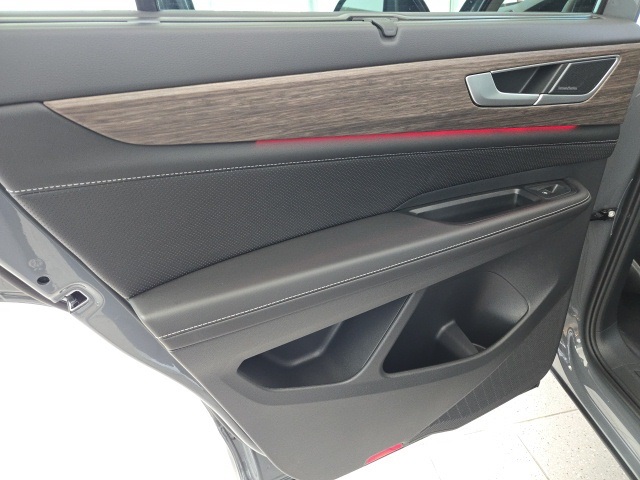2025 Volkswagen Atlas SEL Premium R-Line photo 10