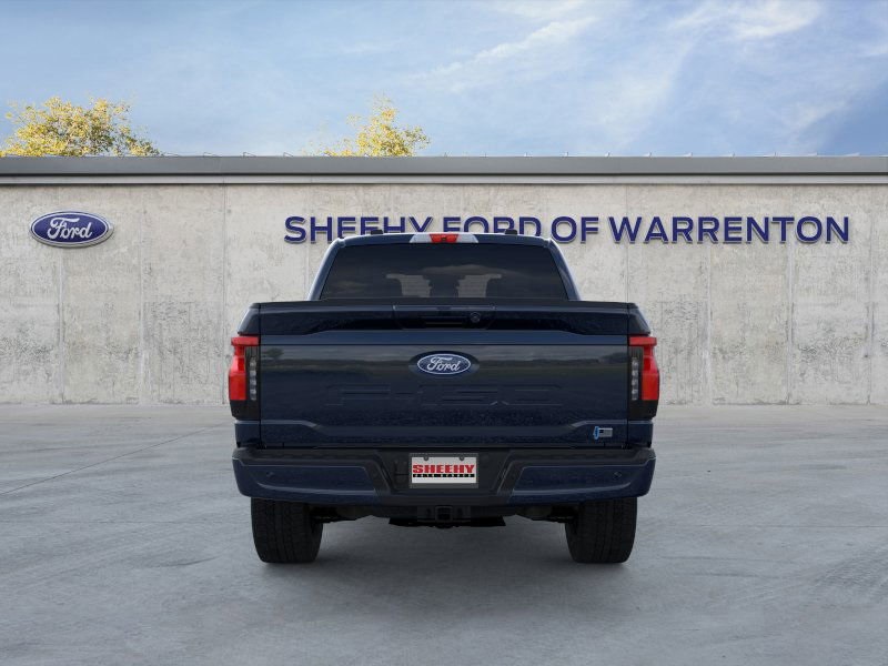 2025 Ford F-150 Lightning photo 7
