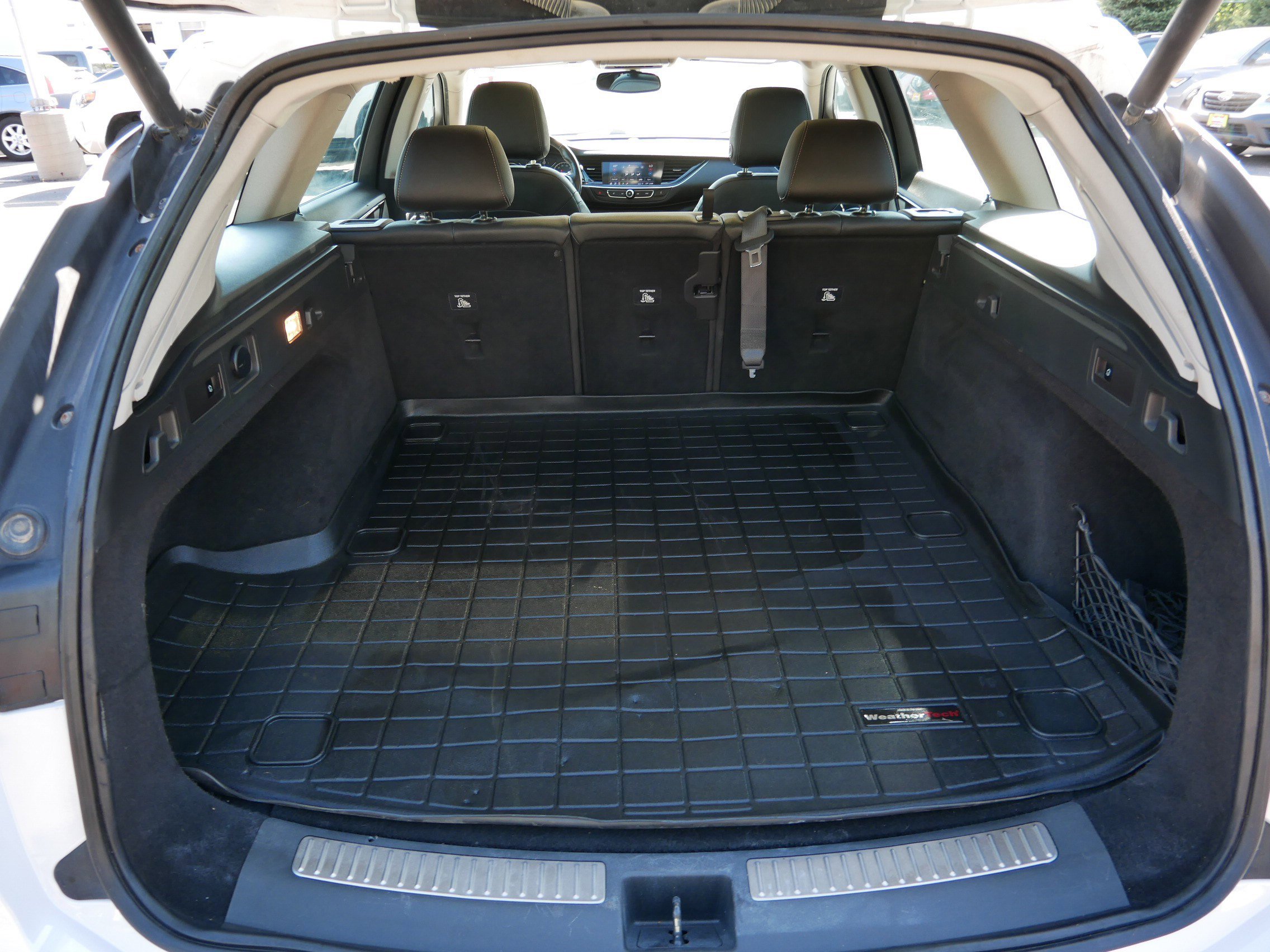 2019 Buick Regal TourX Essence photo 17