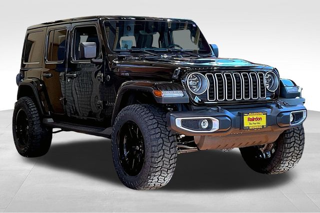 2025 Jeep Wrangler 4-Door Sahara's photo