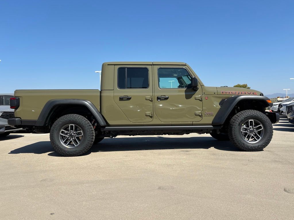 2025 Jeep Gladiator Mojave photo 2
