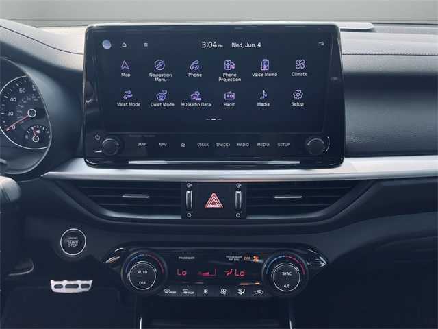 2022 Kia Forte GT-Line photo 27