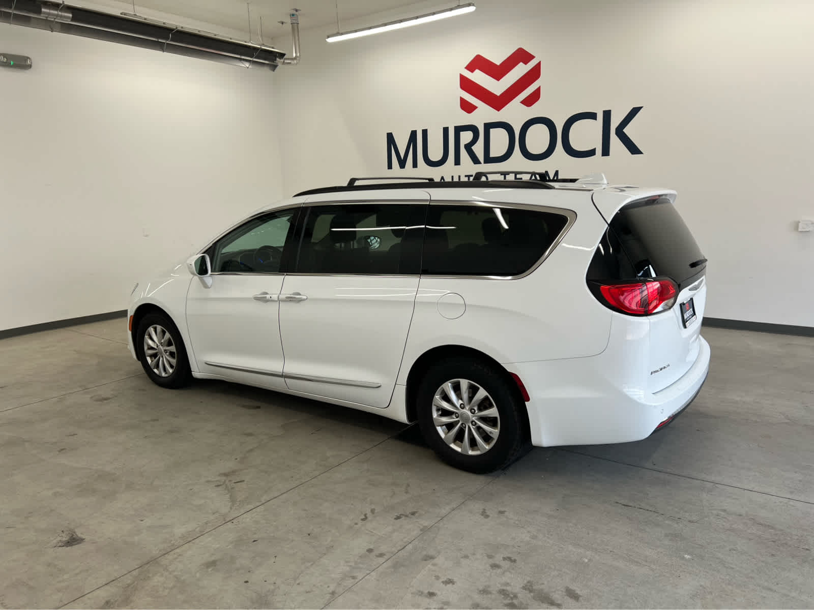 Used 2017 Chrysler Pacifica Touring-L with VIN 2C4RC1BG3HR566072 for sale in Logan, UT