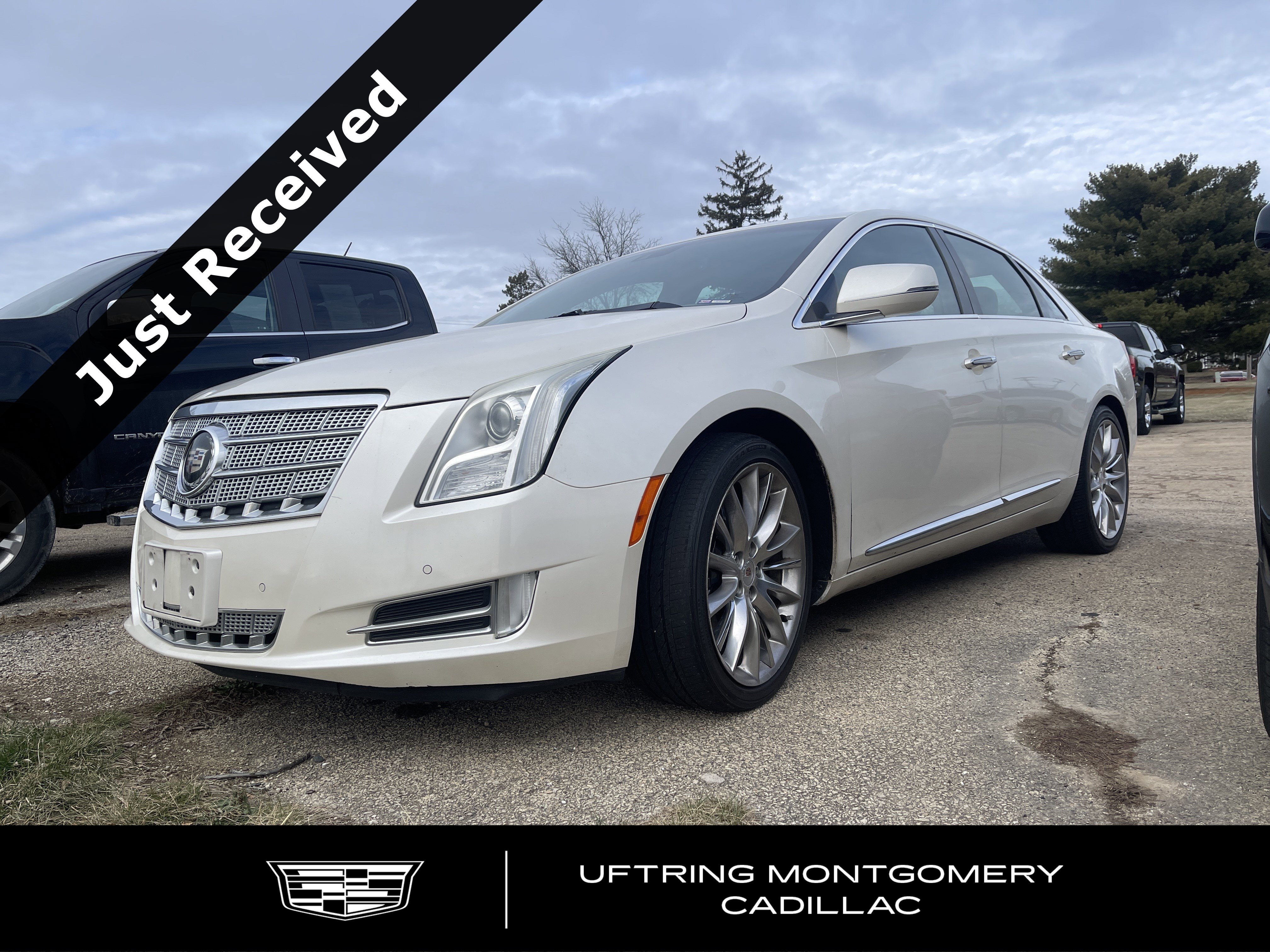 2013 Cadillac XTS Platinum Collection's photo