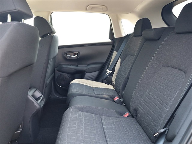 2026 Honda HR-V LX photo 25