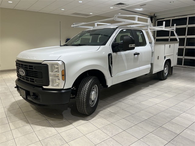 2026 Ford F-250 Super Duty XL's photo