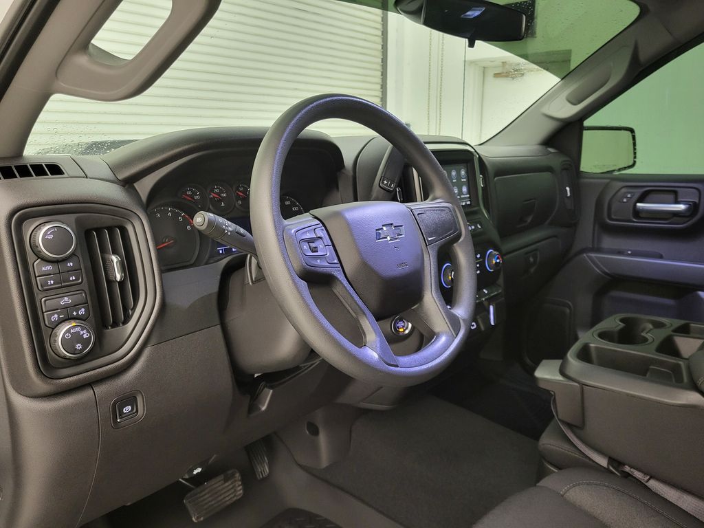2025 Chevrolet Silverado 1500 Custom Trail Boss photo 21