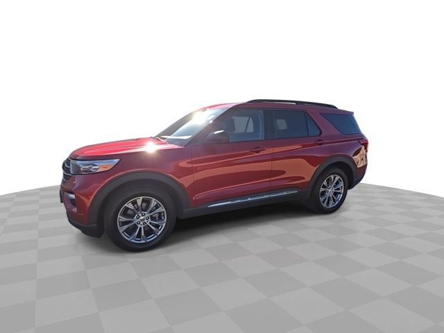 2021 Ford Explorer XLT photo 4