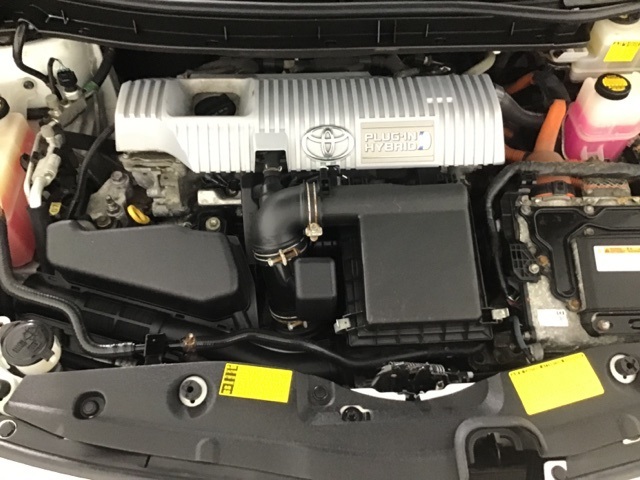 2013 Toyota Prius Plug-in Base photo 21