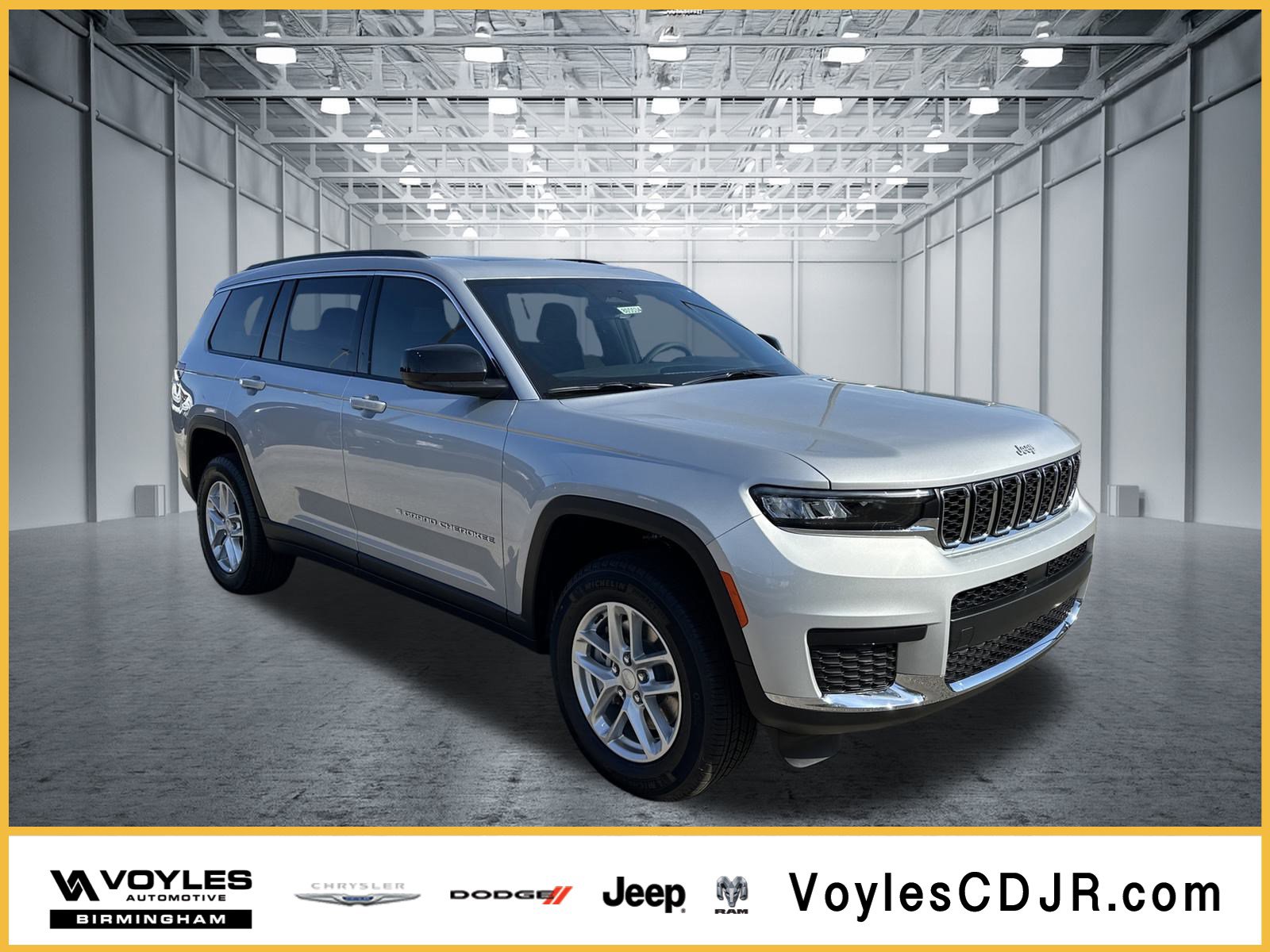 2025 Jeep Grand Cherokee L Laredo's photo