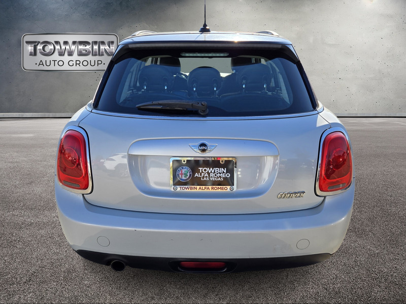 2015 Mini Cooper Hardtop 4 Door photo 5