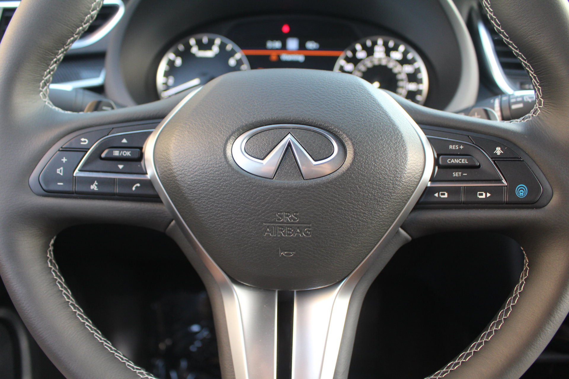 2025 Infiniti QX50 SPORT photo 21