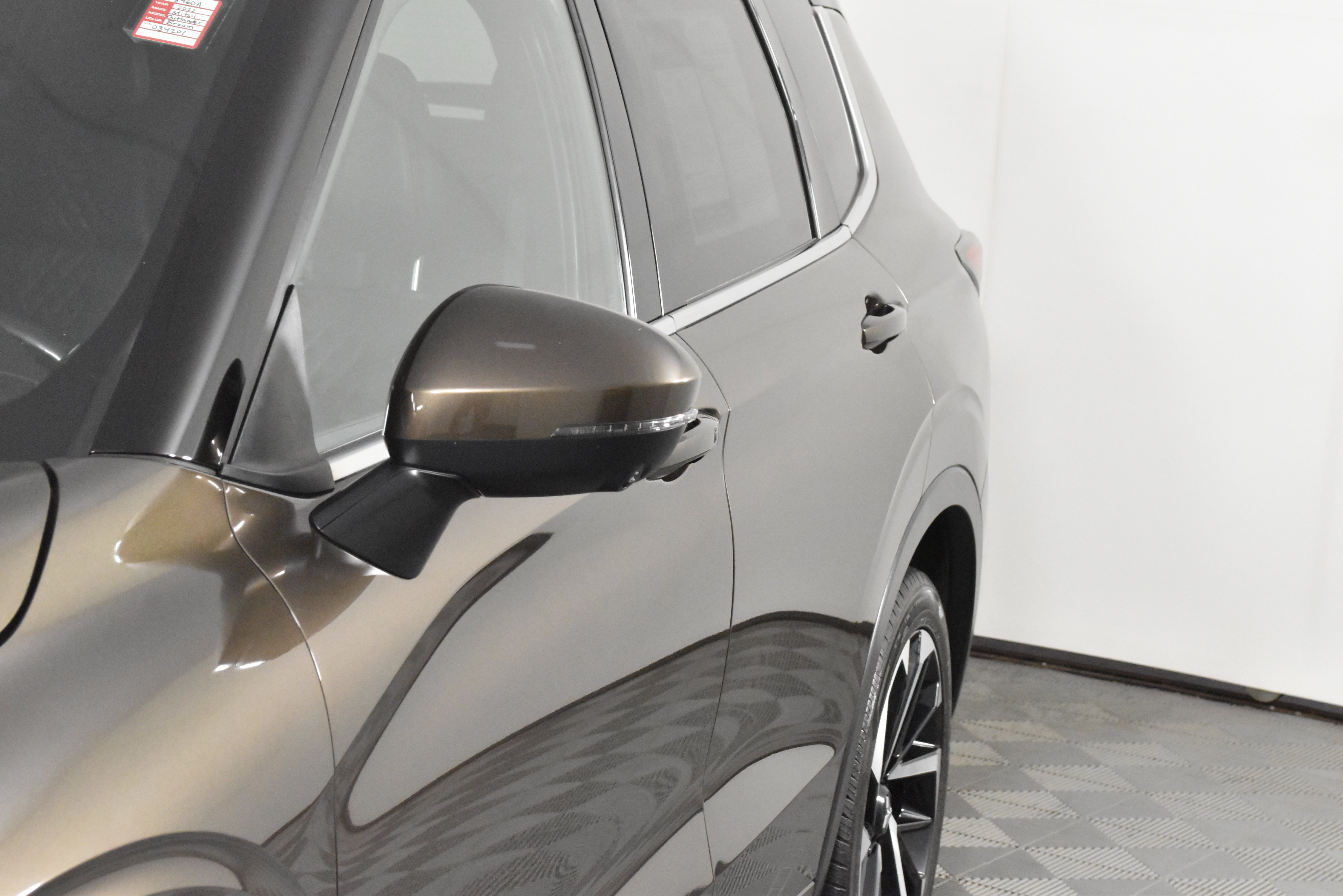 2022 Mitsubishi Outlander SEL Launch Edition S-AWC photo 2