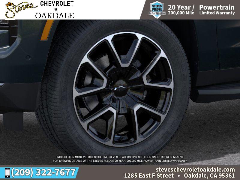 2026 Chevrolet Suburban RST photo 2