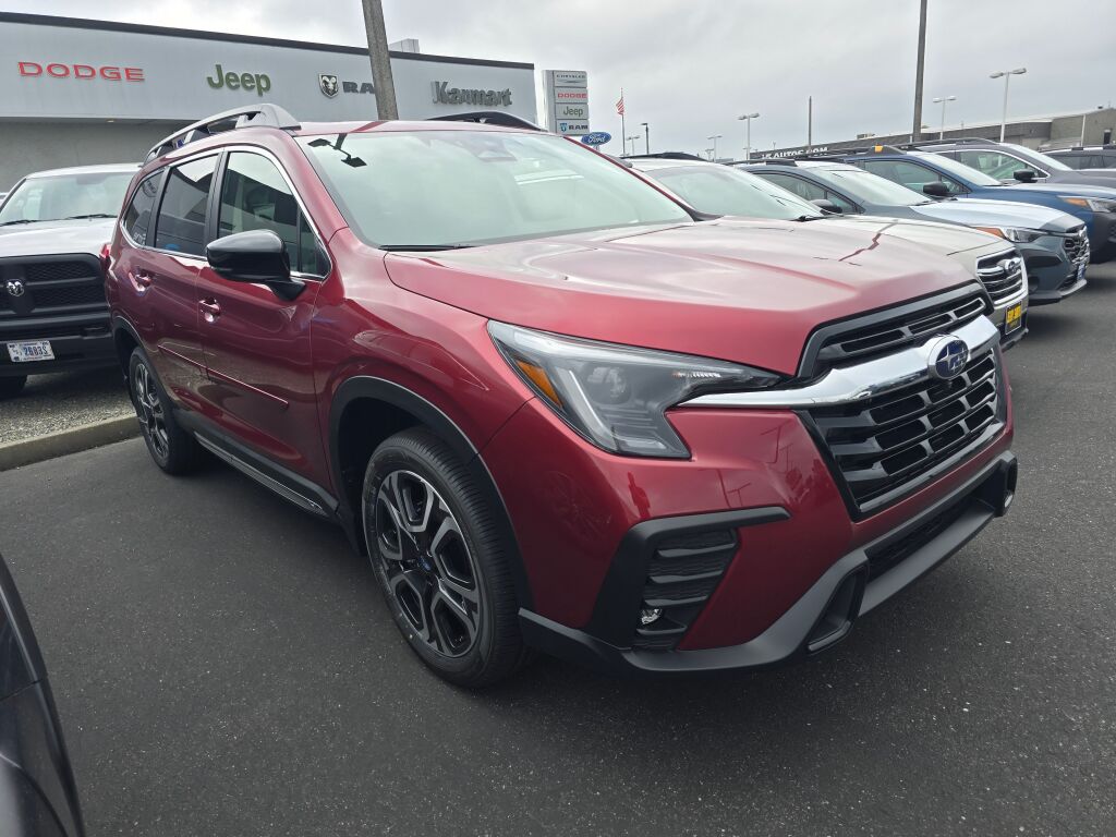 2025 Subaru Ascent Limited photo 2